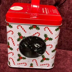 Core kitchen cookie tin & cookie cutter set